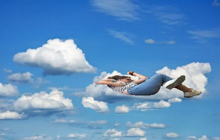 Dreamin' On Cloud 9