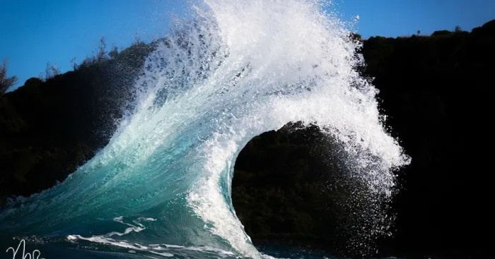 The Dancing Ocean