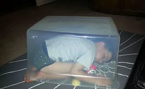 158 Hilarious Pics That Prove Kids Can Sleep Anywhere