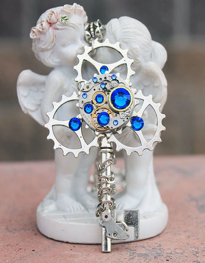Steampunk Jewelry By This Russian Artist Will Take You Back To Victorian Era