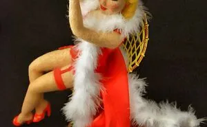 Needle Felted Christmas Pin Up Girl By Needlesea