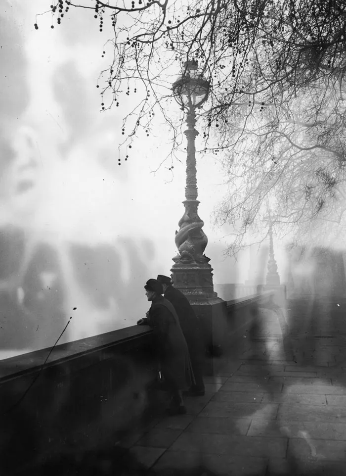 Blackfriars, Mid-morning, 5 December 1952