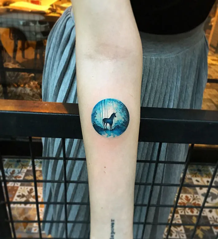Miniature Circle Tattoos By Turkish Artist Eva Krbdk