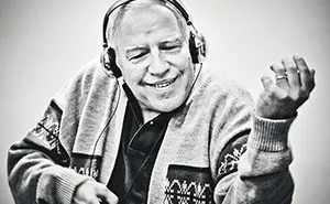 Music For My Eyes: My Photo Project Shows Different Emotions Caused By The Same Songs