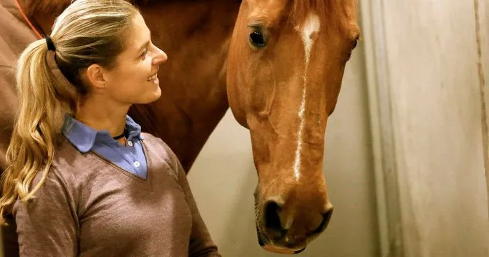 Athlete Drops Out Of The Olympic Games Because Saving Her Horse Is More Important