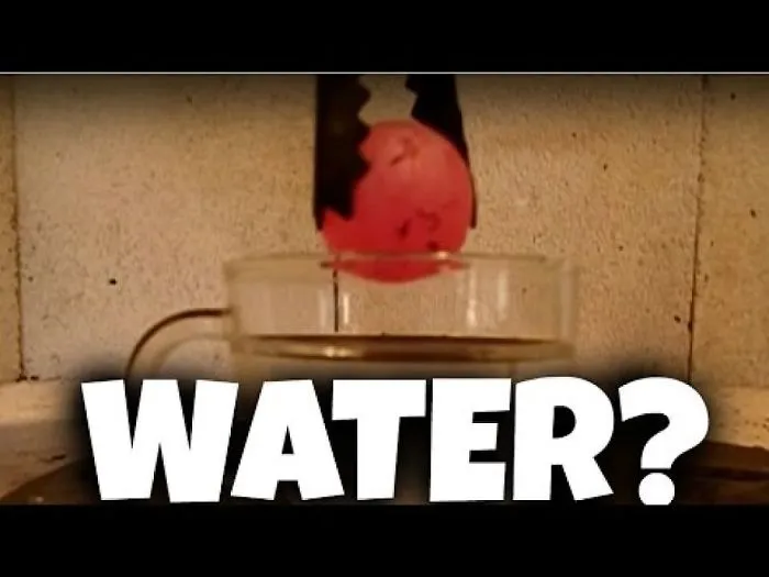 Red Hot Steel Ball Dropped In Water? Add A Slowmotion To It And Its Oddly Satisfying!