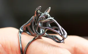 This Zodiac Horse Ring Was Created Using 3D Technology