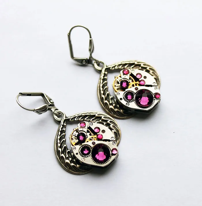 Steampunk Jewelry By This Russian Artist Will Take You Back To Victorian Era