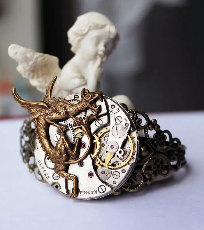 Steampunk Jewelry By This Russian Artist Will Take You Back To Victorian Era