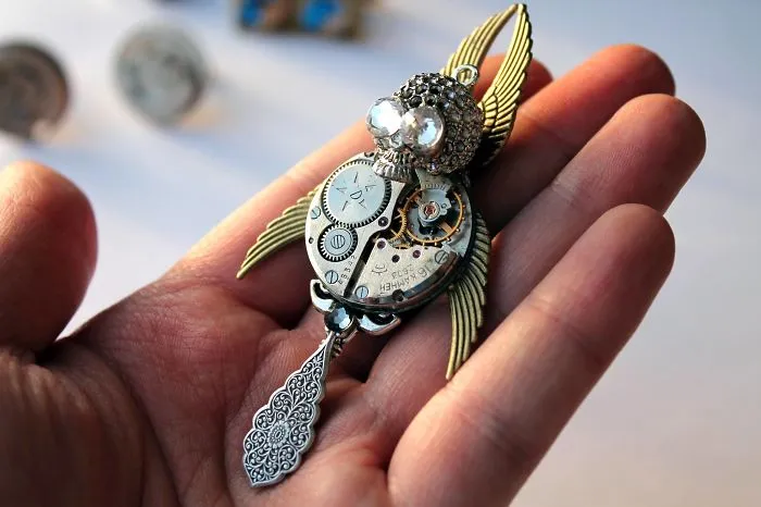 Steampunk Jewelry By This Russian Artist Will Take You Back To Victorian Era