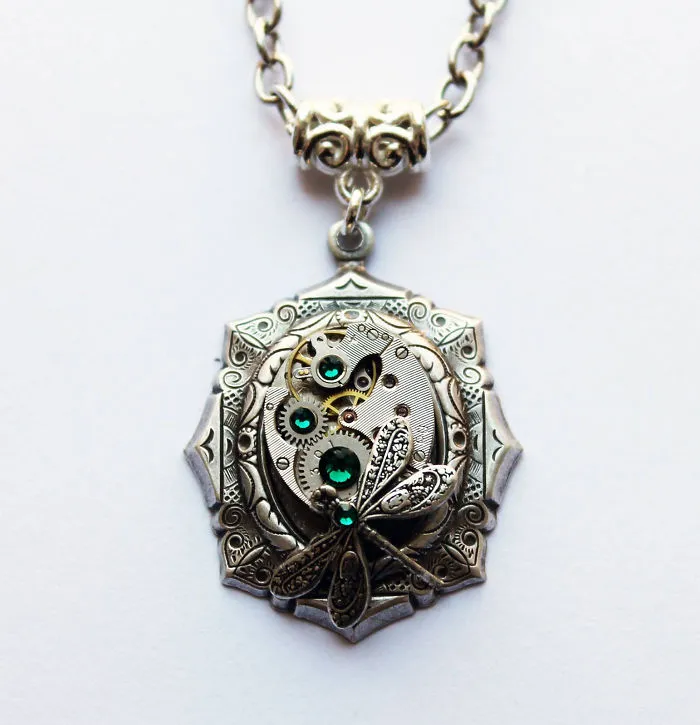 Steampunk Jewelry By This Russian Artist Will Take You Back To Victorian Era