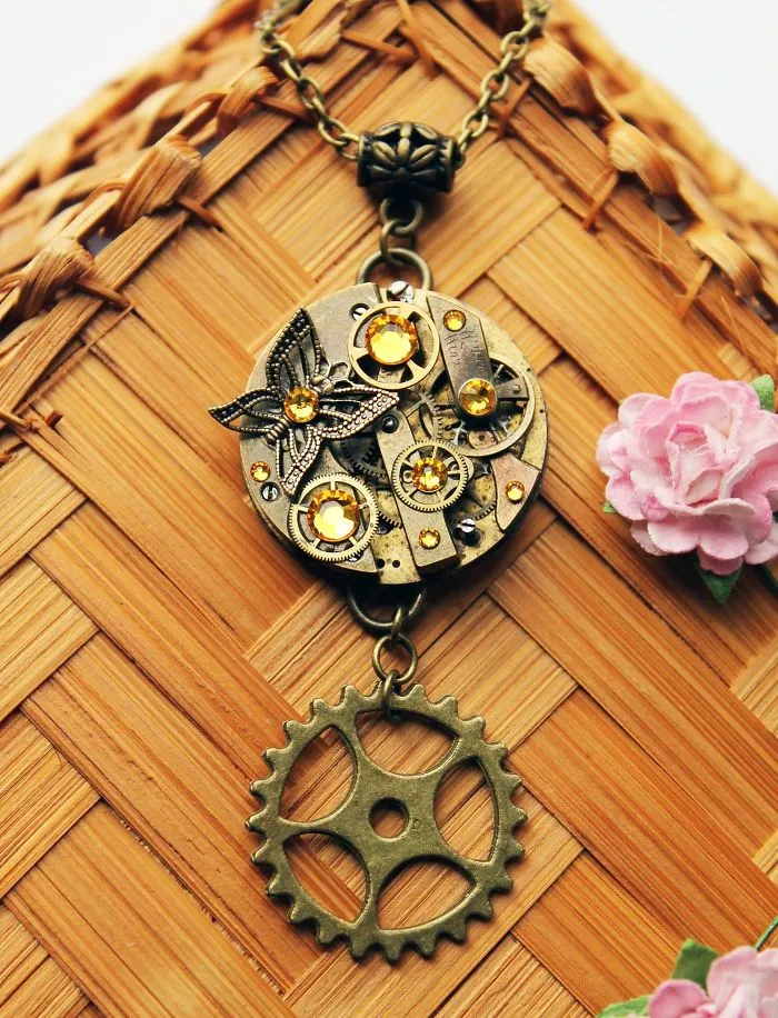 Steampunk Jewelry By This Russian Artist Will Take You Back To Victorian Era