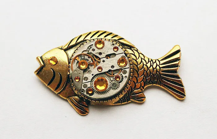 Steampunk Jewelry By This Russian Artist Will Take You Back To Victorian Era