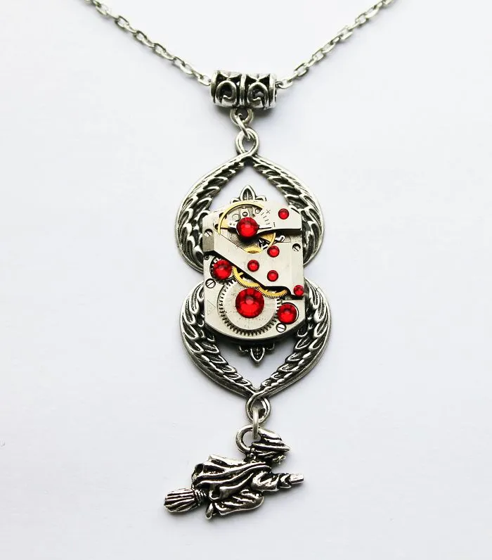 Steampunk Jewelry By This Russian Artist Will Take You Back To Victorian Era