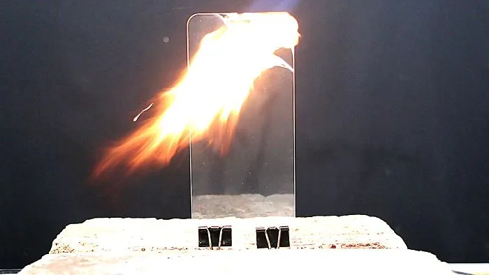 Iphone 7 Tempered Glass Vs Gas Torch