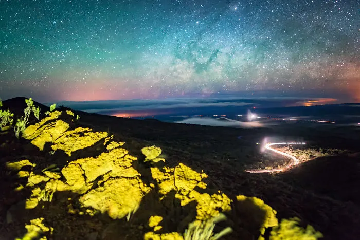 I Spent The Summer Photographing The Milky Way Galaxy In Hawaii