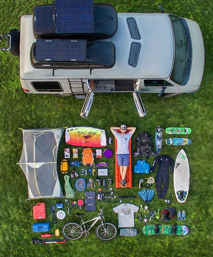 Guy Turns His Grandma’s Old Van Into Mobile Home And Spends 2 Years Travelling The World