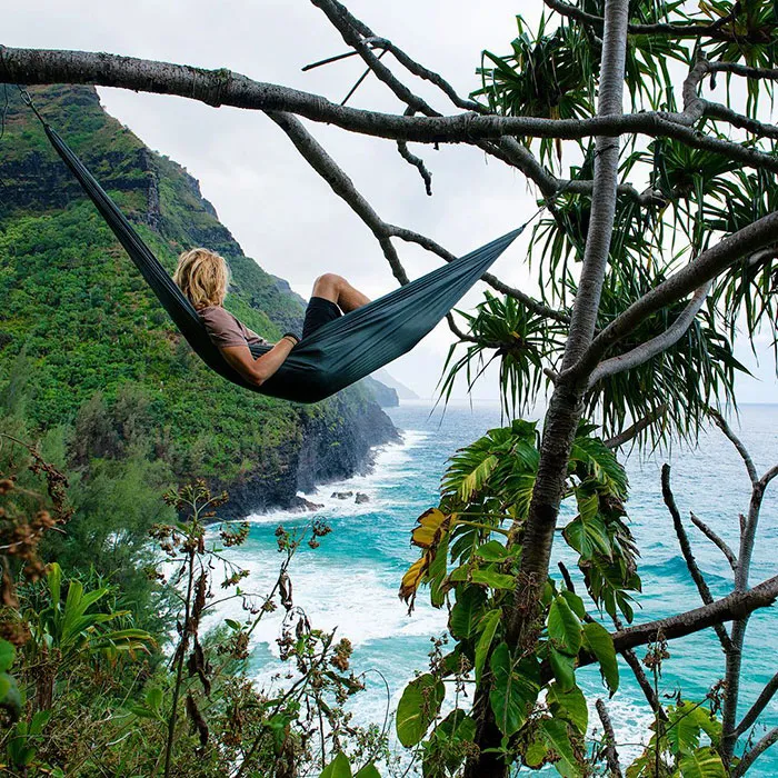 Guy Turns His Grandma’s Old Van Into Mobile Home And Spends 2 Years Travelling The World