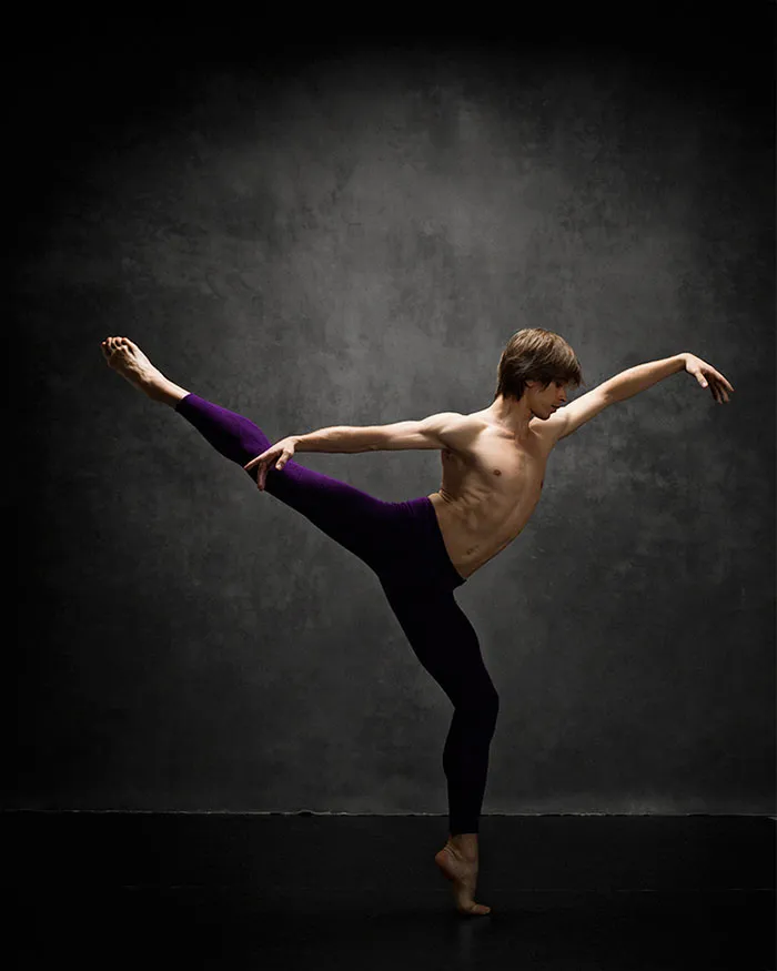 194 Breathtaking Photos Of Dancers In Motion Reveal The Extraordinary Grace Of Their Bodies