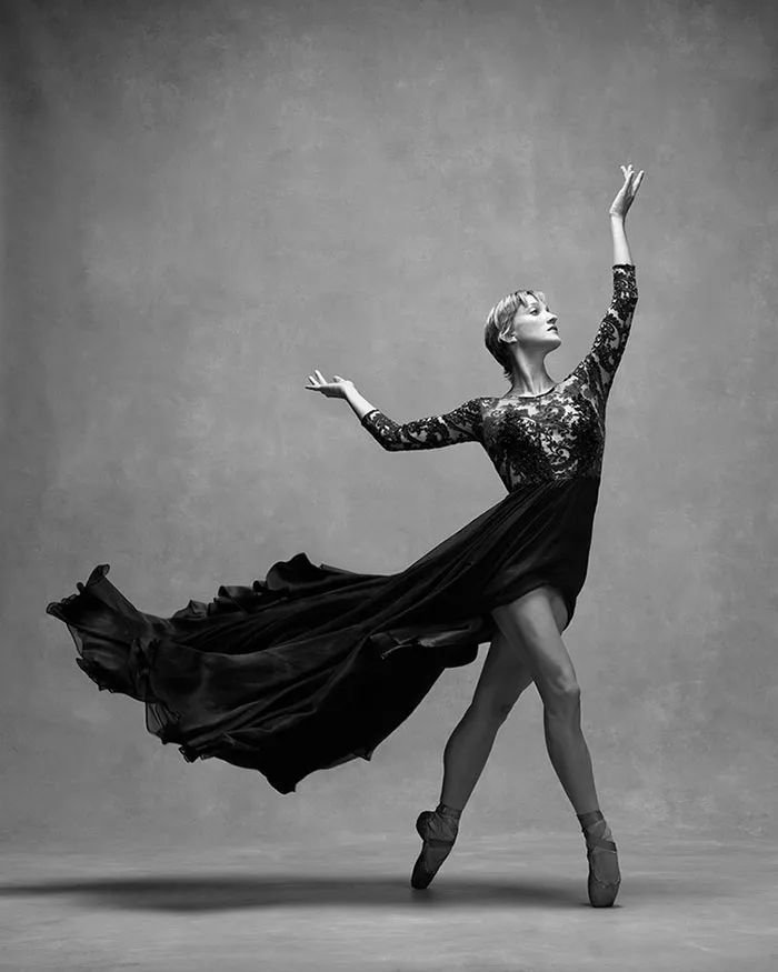 194 Breathtaking Photos Of Dancers In Motion Reveal The Extraordinary Grace Of Their Bodies