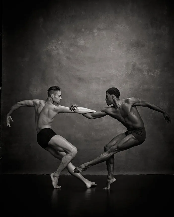 194 Breathtaking Photos Of Dancers In Motion Reveal The Extraordinary Grace Of Their Bodies