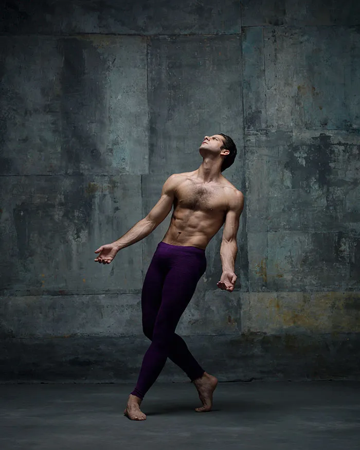 194 Breathtaking Photos Of Dancers In Motion Reveal The Extraordinary Grace Of Their Bodies