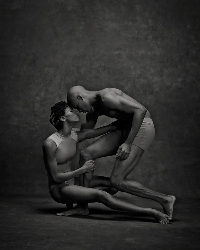 194 Breathtaking Photos Of Dancers In Motion Reveal The Extraordinary Grace Of Their Bodies