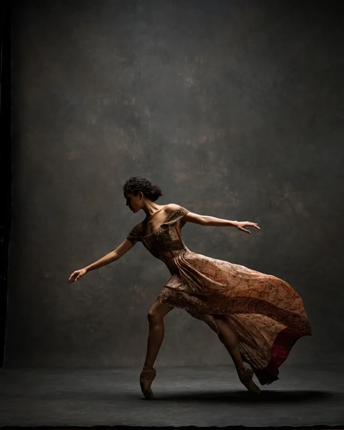194 Breathtaking Photos Of Dancers In Motion Reveal The Extraordinary Grace Of Their Bodies