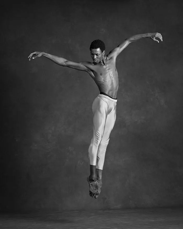 194 Breathtaking Photos Of Dancers In Motion Reveal The Extraordinary Grace Of Their Bodies