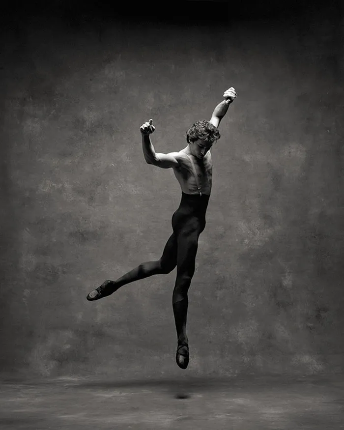 194 Breathtaking Photos Of Dancers In Motion Reveal The Extraordinary Grace Of Their Bodies