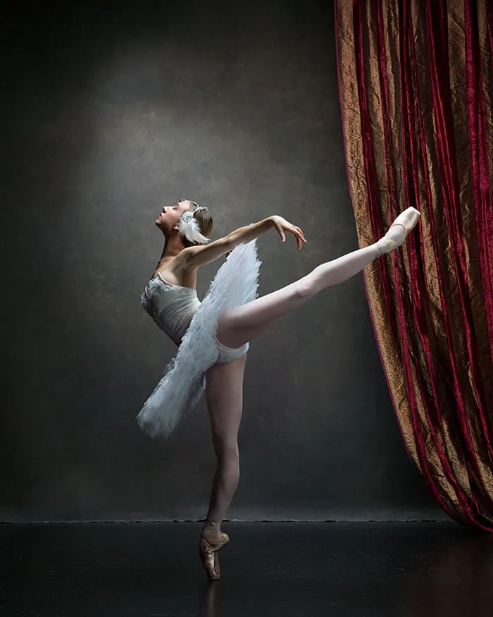 194 Breathtaking Photos Of Dancers In Motion Reveal The Extraordinary Grace Of Their Bodies