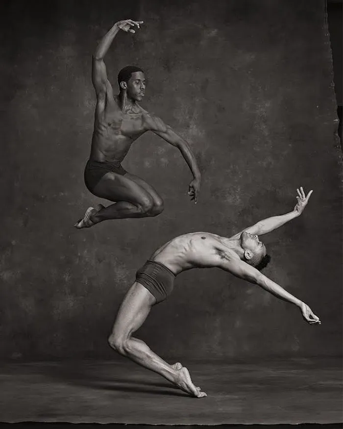 194 Breathtaking Photos Of Dancers In Motion Reveal The Extraordinary Grace Of Their Bodies