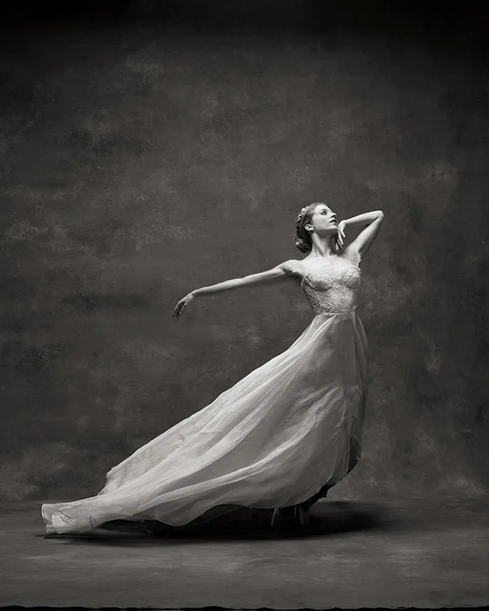 194 Breathtaking Photos Of Dancers In Motion Reveal The Extraordinary Grace Of Their Bodies