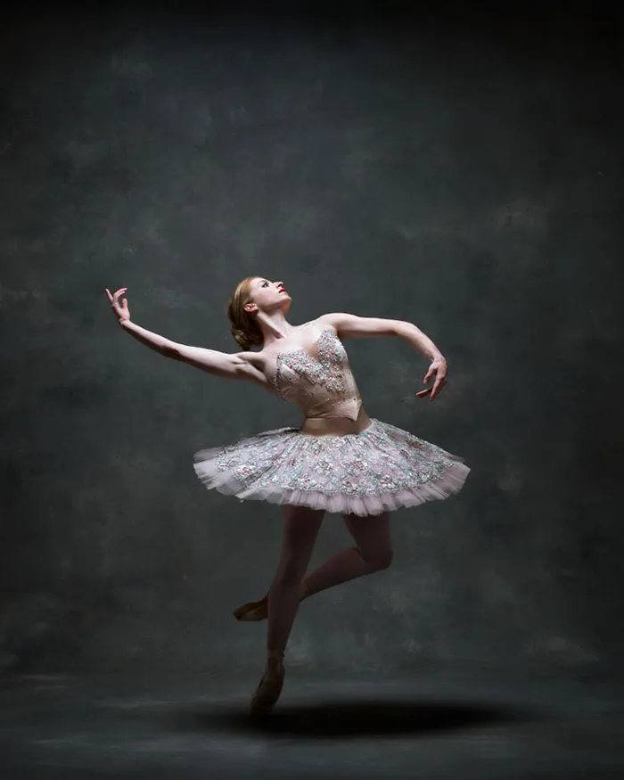 194 Breathtaking Photos Of Dancers In Motion Reveal The Extraordinary Grace Of Their Bodies