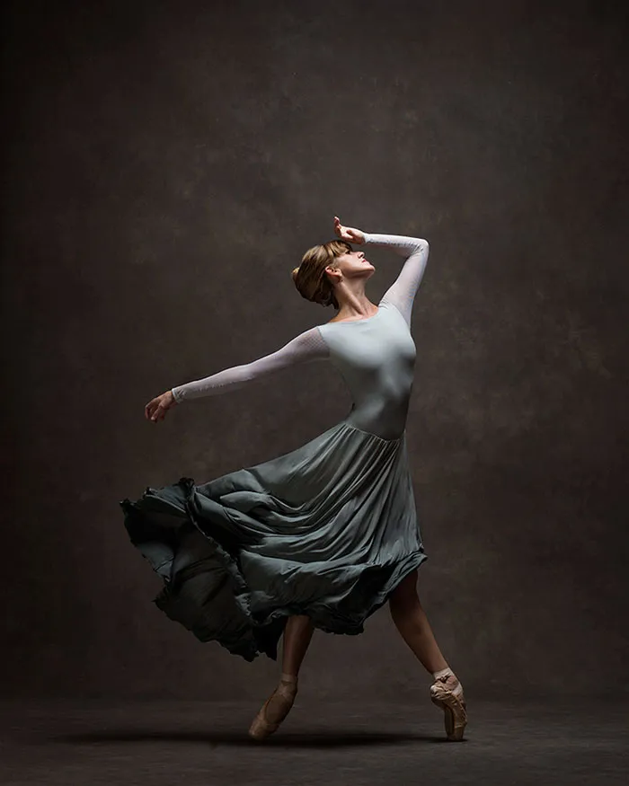 194 Breathtaking Photos Of Dancers In Motion Reveal The Extraordinary Grace Of Their Bodies