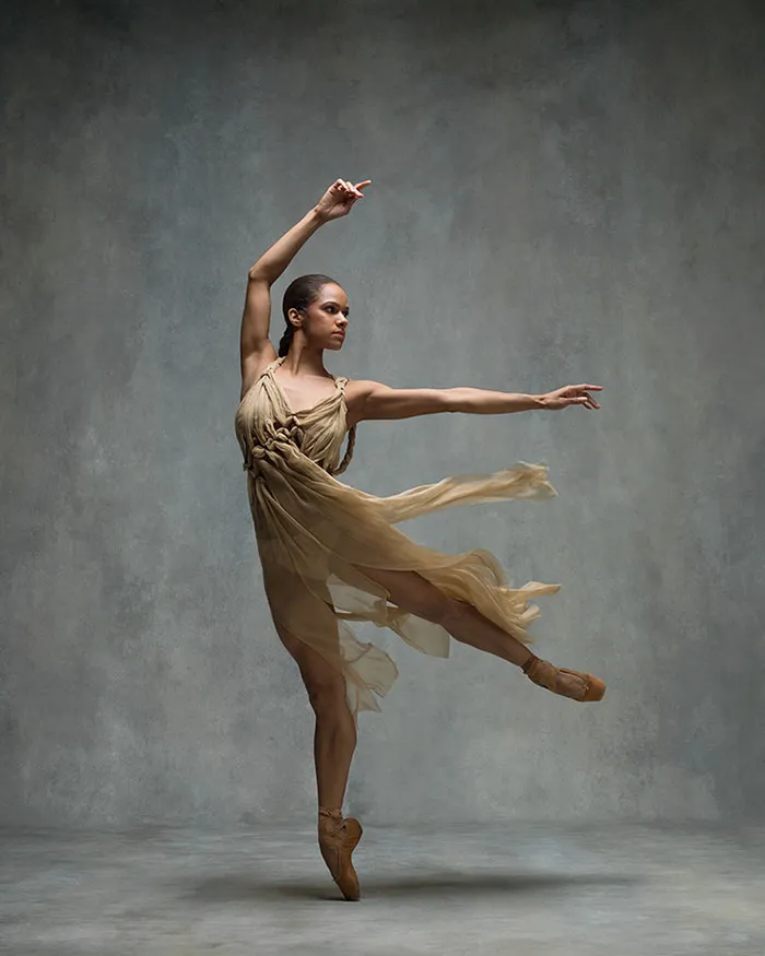 194 Breathtaking Photos Of Dancers In Motion Reveal The Extraordinary Grace Of Their Bodies