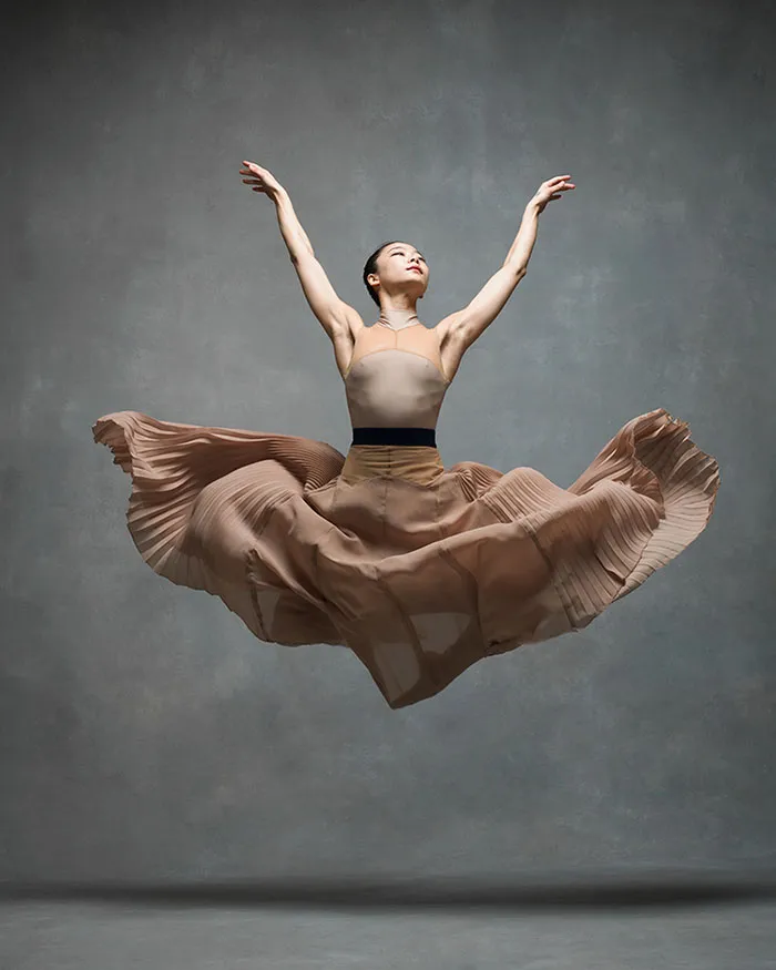 194 Breathtaking Photos Of Dancers In Motion Reveal The Extraordinary Grace Of Their Bodies