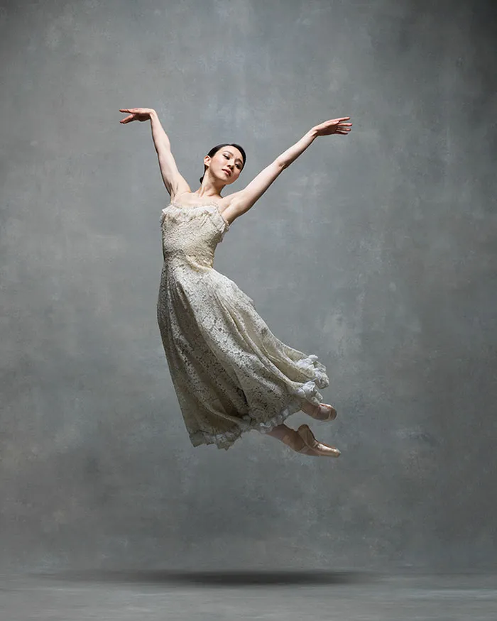 194 Breathtaking Photos Of Dancers In Motion Reveal The Extraordinary Grace Of Their Bodies