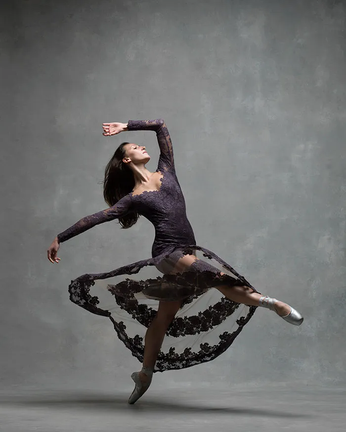 194 Breathtaking Photos Of Dancers In Motion Reveal The Extraordinary Grace Of Their Bodies