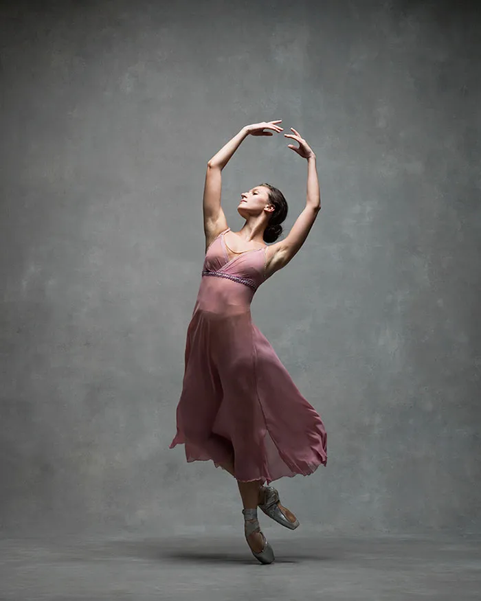 194 Breathtaking Photos Of Dancers In Motion Reveal The Extraordinary Grace Of Their Bodies