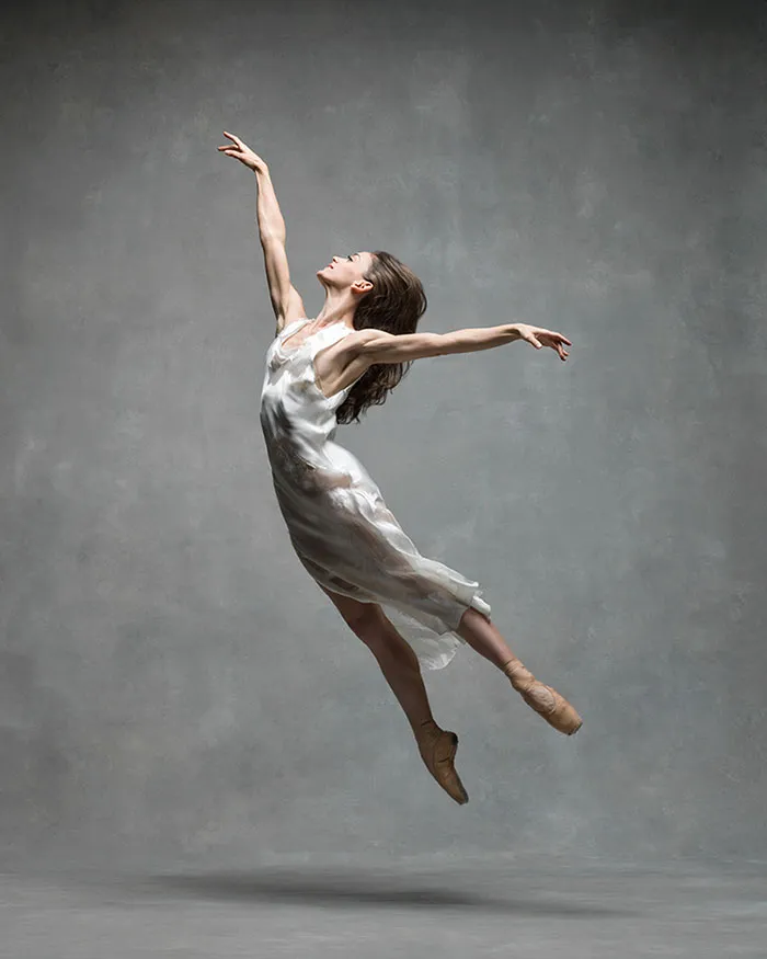 194 Breathtaking Photos Of Dancers In Motion Reveal The Extraordinary Grace Of Their Bodies
