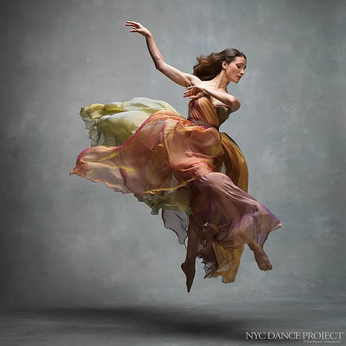 194 Breathtaking Photos Of Dancers In Motion Reveal The Extraordinary Grace Of Their Bodies