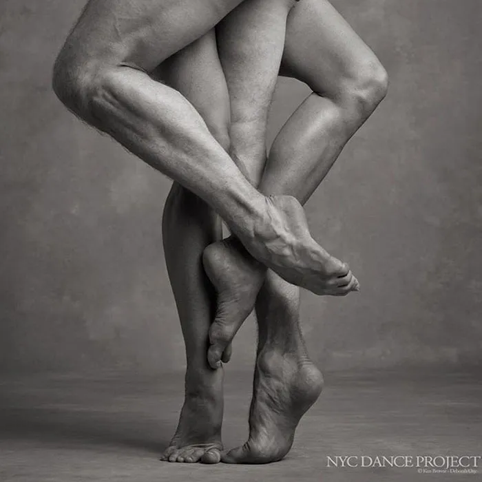194 Breathtaking Photos Of Dancers In Motion Reveal The Extraordinary Grace Of Their Bodies