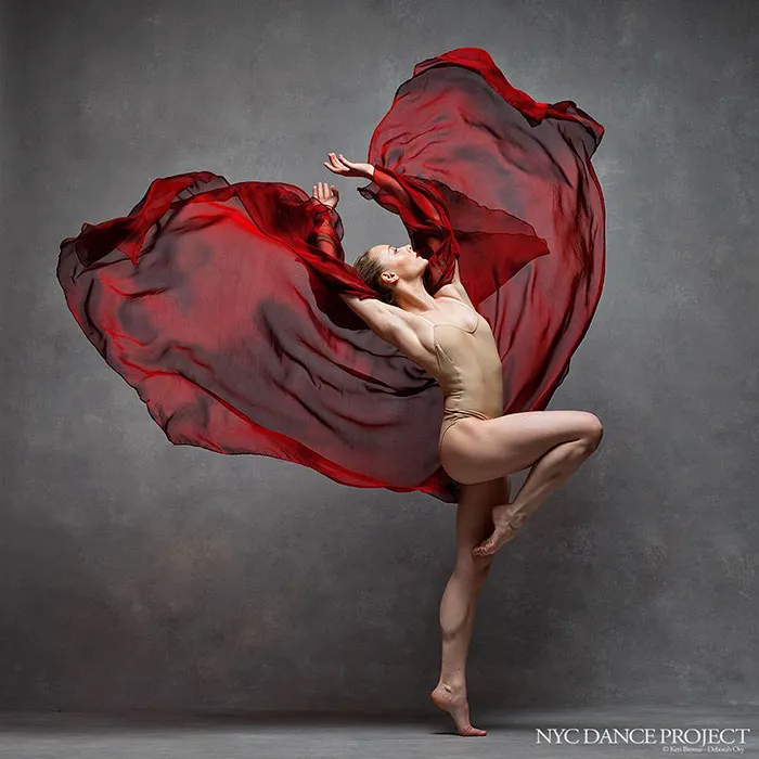 194 Breathtaking Photos Of Dancers In Motion Reveal The Extraordinary Grace Of Their Bodies