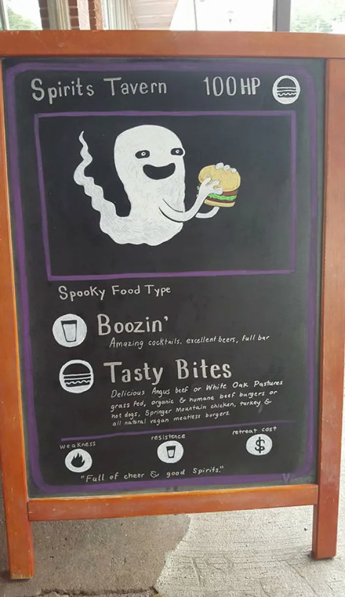 Woman Helped Friend's Bar By Drawing Chalk Signs, The Result Was So Good It Increased The Sales