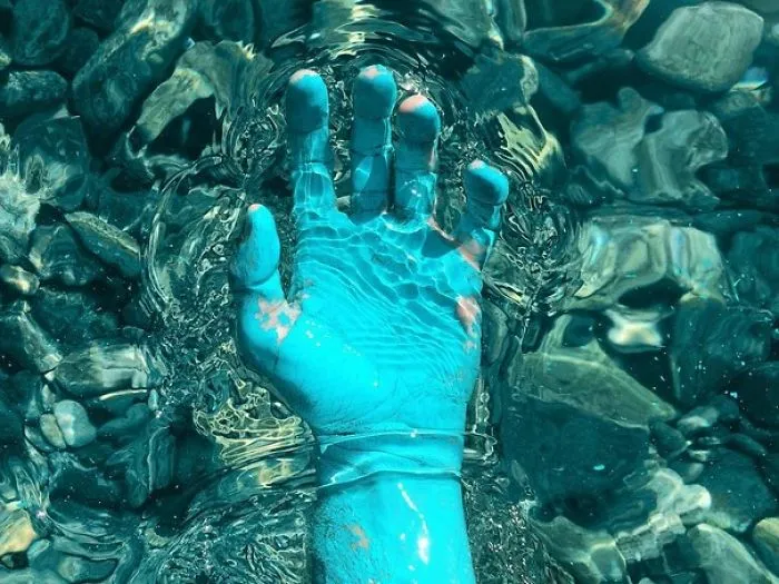 Artist Uses Everyday Objects To Create Powerful Arrangements In An Ode To Turquoise
