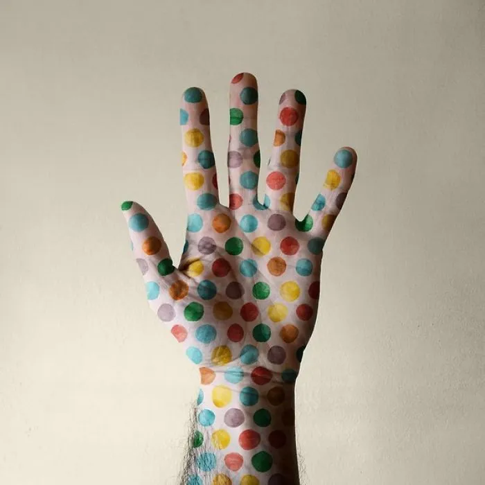Artist Uses Everyday Objects To Create Powerful Arrangements In An Ode To Turquoise