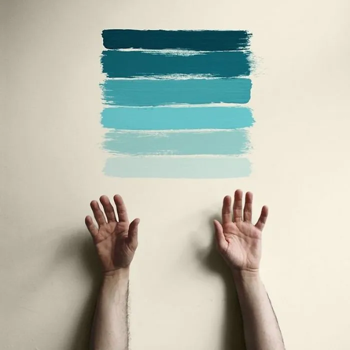 Artist Uses Everyday Objects To Create Powerful Arrangements In An Ode To Turquoise