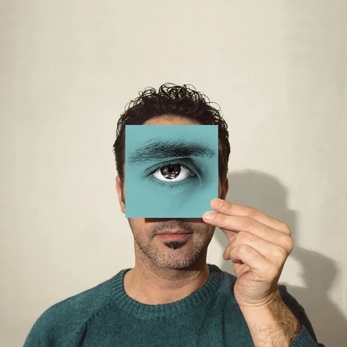 Artist Uses Everyday Objects To Create Powerful Arrangements In An Ode To Turquoise