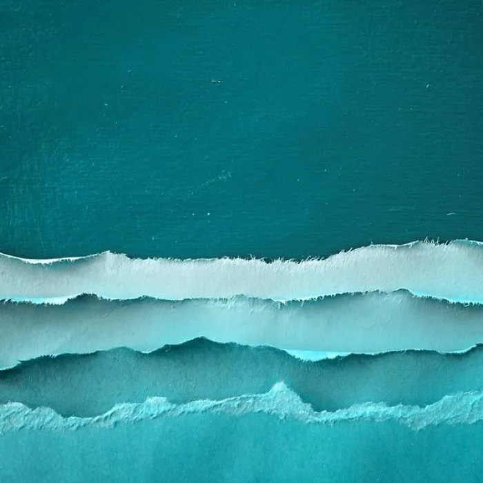 Artist Uses Everyday Objects To Create Powerful Arrangements In An Ode To Turquoise